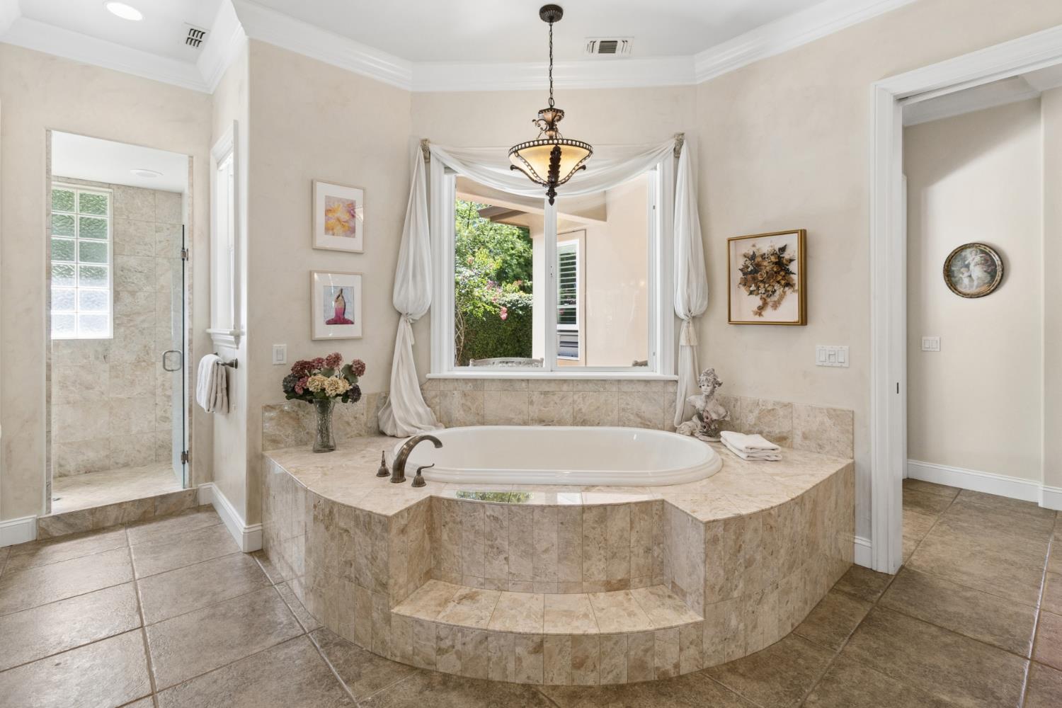 Sacramento, California, 95830, United States, 4 Bedrooms Bedrooms, ,4 BathroomsBathrooms,Residential,Active,2045041