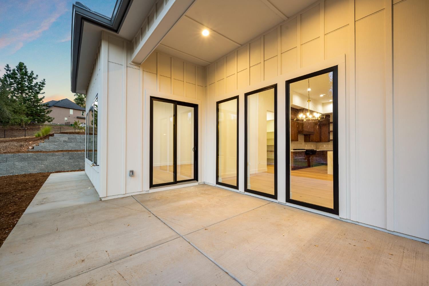 Auburn, California, 95602, United States, 4 Bedrooms Bedrooms, ,3 BathroomsBathrooms,Residential,Active,2003545