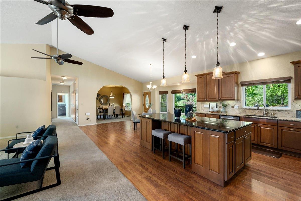 Newcastle, California, 95658, United States, 3 Bedrooms Bedrooms, ,3 BathroomsBathrooms,Residential,Active,1798198