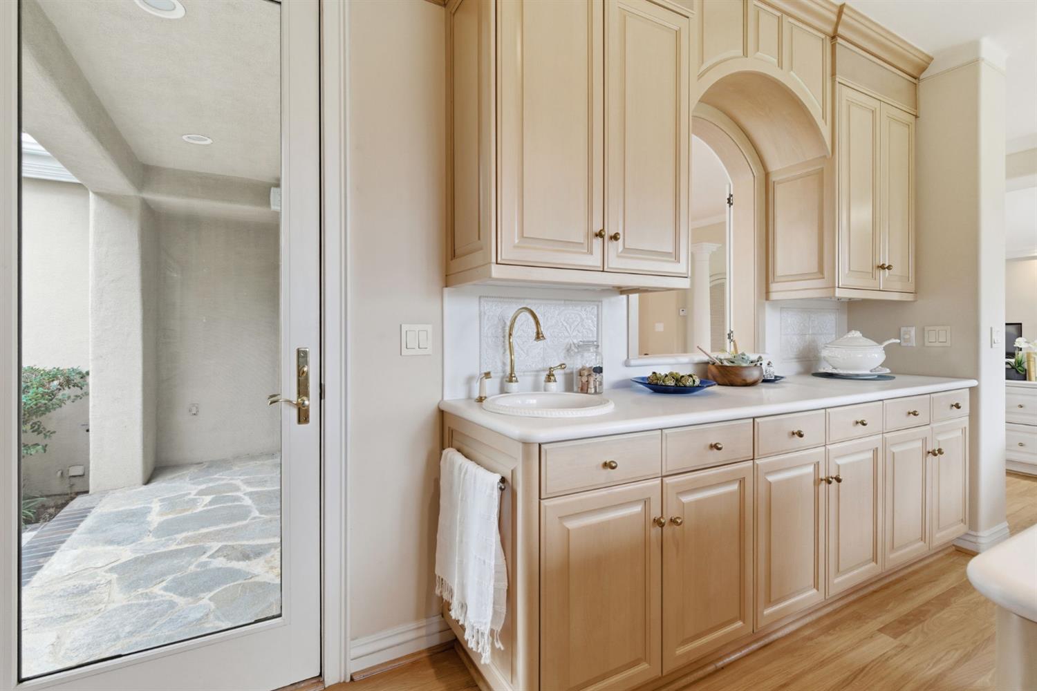 Stockton, California, 95219, United States, 3 Bedrooms Bedrooms, ,4 BathroomsBathrooms,Residential,Active,1999272