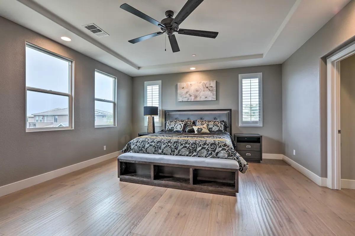 Roseville, California, 95747, United States, 5 Bedrooms Bedrooms, ,4 BathroomsBathrooms,Residential,Active,2039023
