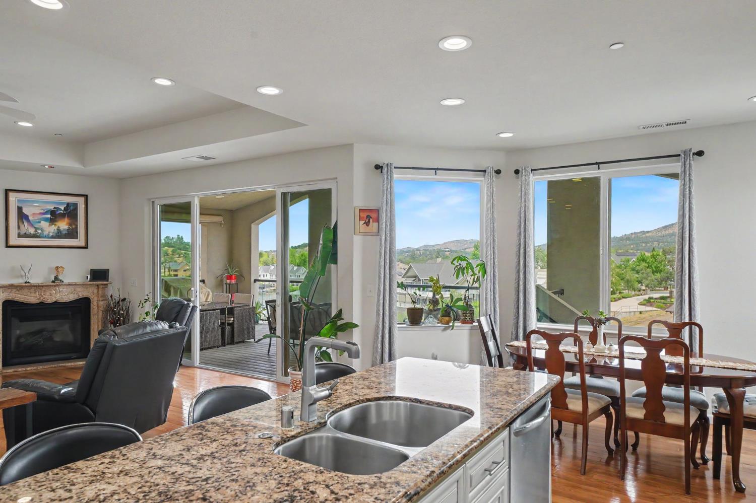 Copperopolis, California, 95228, United States, 3 Bedrooms Bedrooms, ,3 BathroomsBathrooms,Residential,Active,2052096