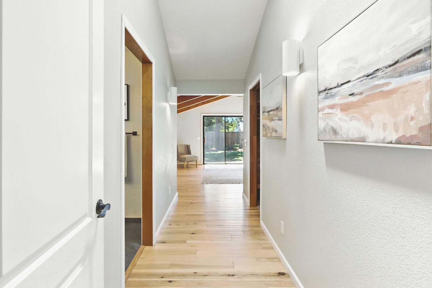 Davis, California, 95616, United States, 4 Bedrooms Bedrooms, ,2 BathroomsBathrooms,Residential,Active,1922306