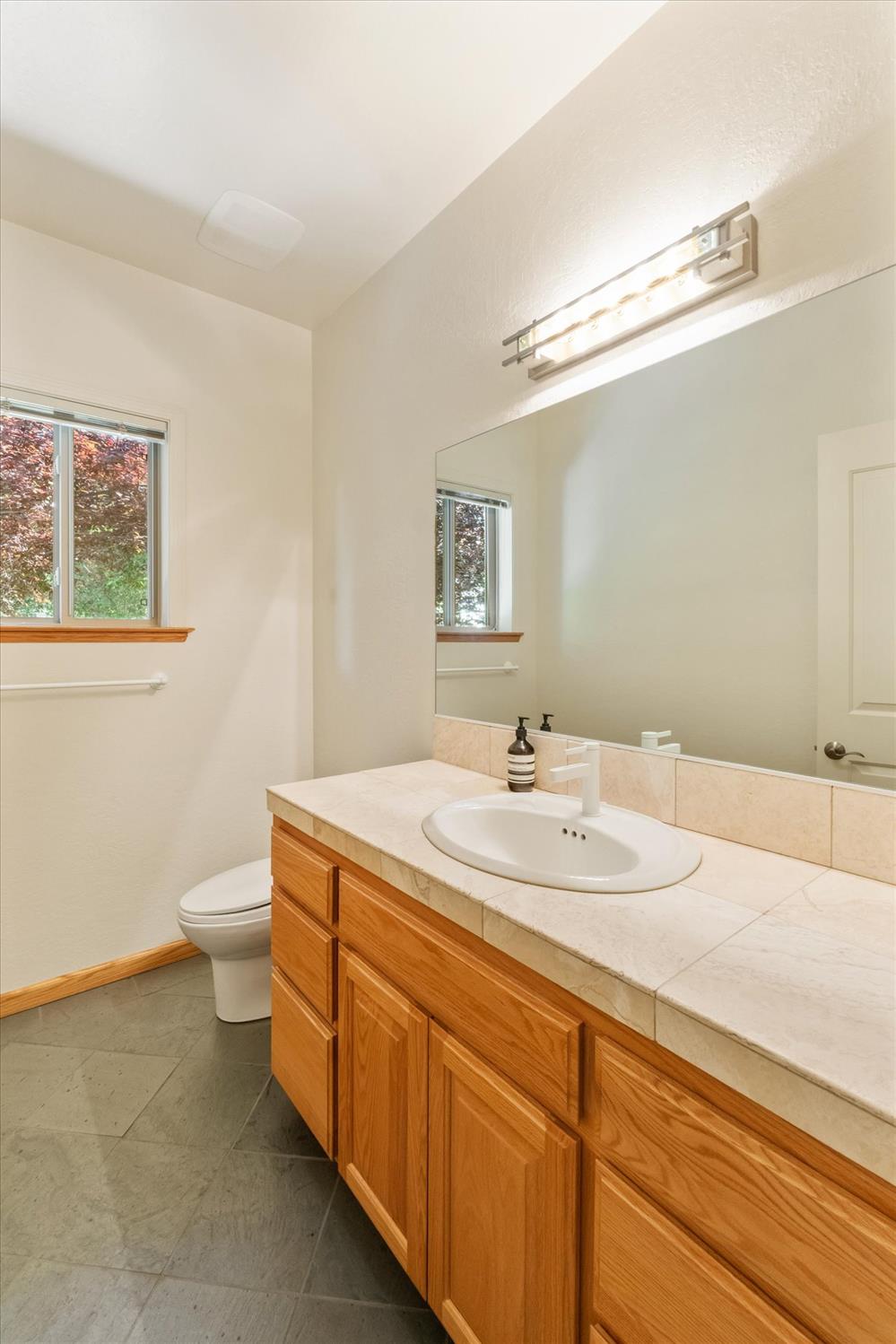 Angels Camp, California, 95222, United States, 3 Bedrooms Bedrooms, ,4 BathroomsBathrooms,Residential,Active,2036048