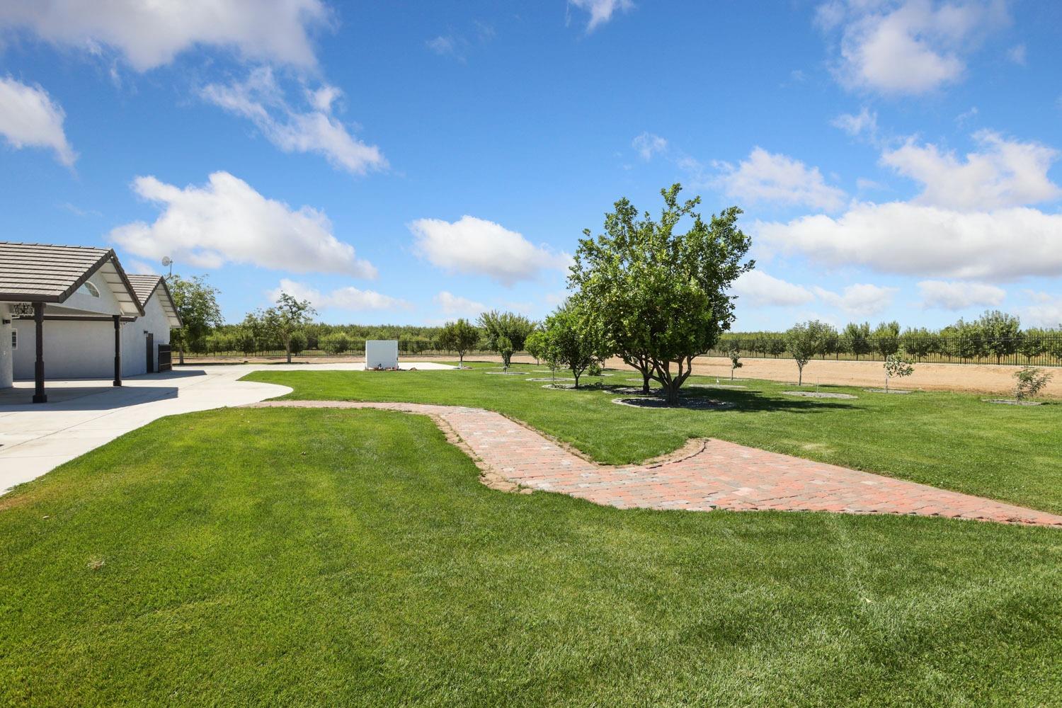 Manteca, California, 95336, United States, 4 Bedrooms Bedrooms, ,3 BathroomsBathrooms,Residential,Active,1946532