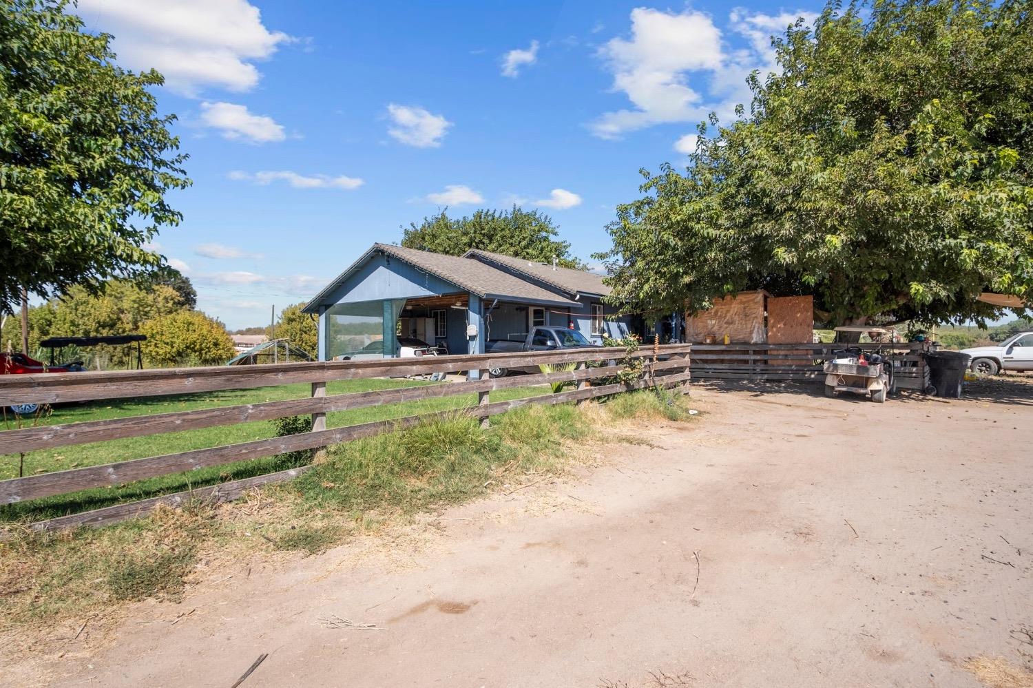 Snelling, California, 95369, United States, 4 Bedrooms Bedrooms, ,3 BathroomsBathrooms,Residential,Active,1929456
