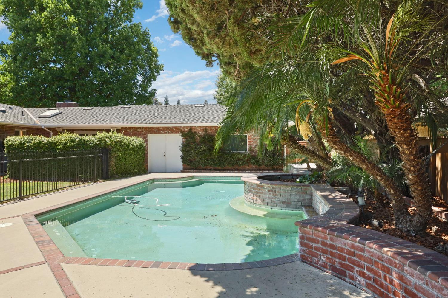 Modesto, California, 95350, United States, 4 Bedrooms Bedrooms, ,3 BathroomsBathrooms,Residential,Active,1877804