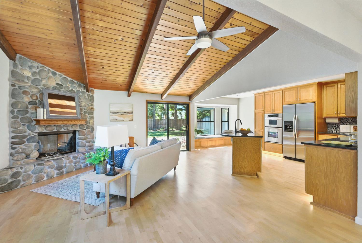 Davis, California, 95616, United States, 4 Bedrooms Bedrooms, ,2 BathroomsBathrooms,Residential,Active,1922306