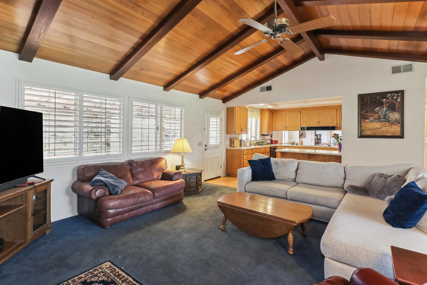 Woodland, California, 95695, United States, 4 Bedrooms Bedrooms, ,3 BathroomsBathrooms,Residential,Active,1929675