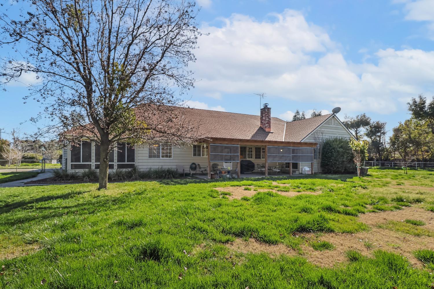 Woodland, California, 95695, United States, 4 Bedrooms Bedrooms, ,3 BathroomsBathrooms,Residential,Active,1929675