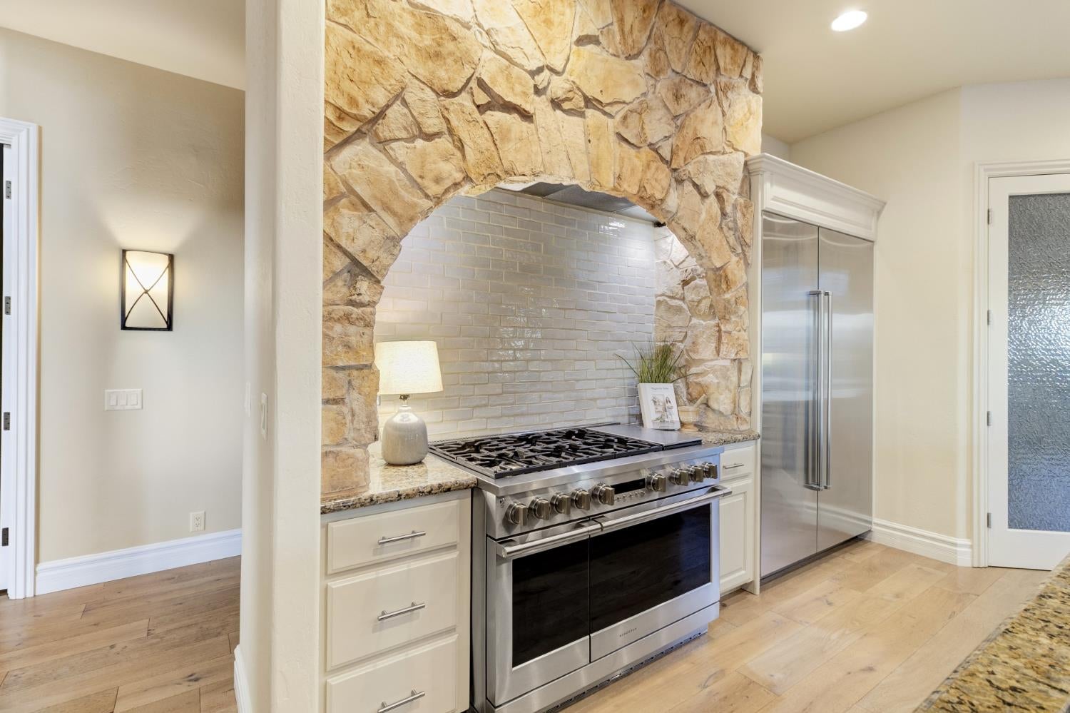 Granite Bay, California, 95746, United States, 4 Bedrooms Bedrooms, ,4 BathroomsBathrooms,Residential,Active,2045564