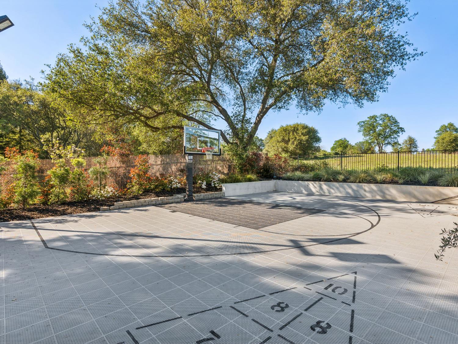 Granite Bay, California, 95746, United States, 5 Bedrooms Bedrooms, ,7 BathroomsBathrooms,Residential,Active,2028537