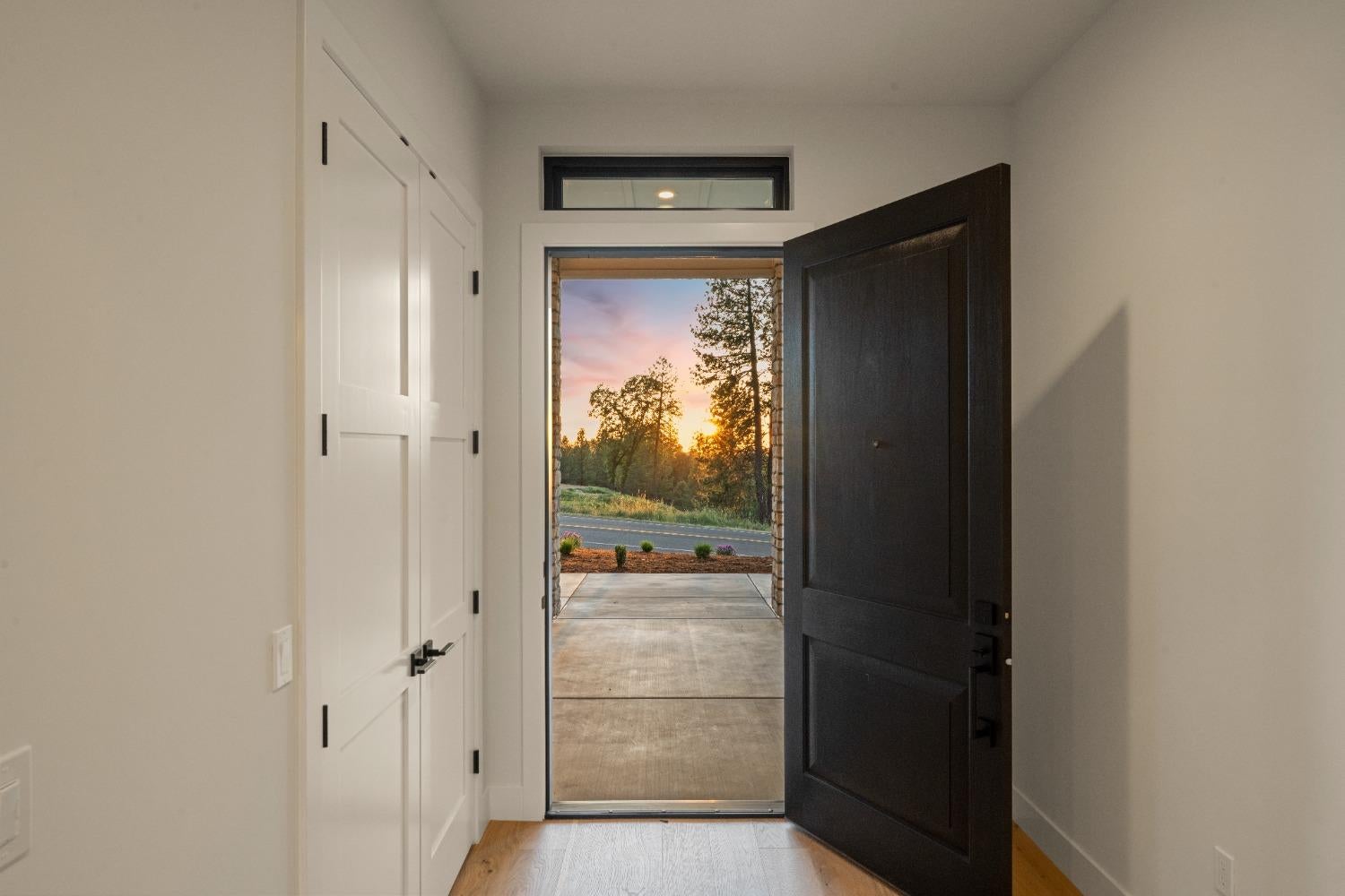 Auburn, California, 95602, United States, 4 Bedrooms Bedrooms, ,3 BathroomsBathrooms,Residential,Active,1943769
