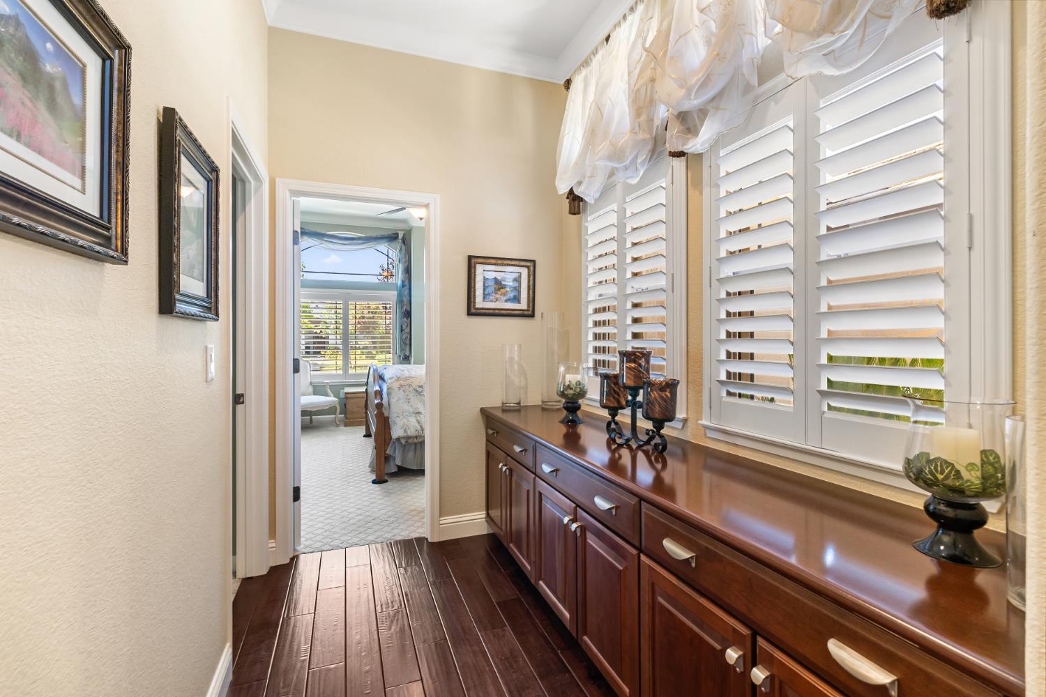 West Sacramento, California, 95605, United States, 4 Bedrooms Bedrooms, ,3 BathroomsBathrooms,Residential,Active,1929784
