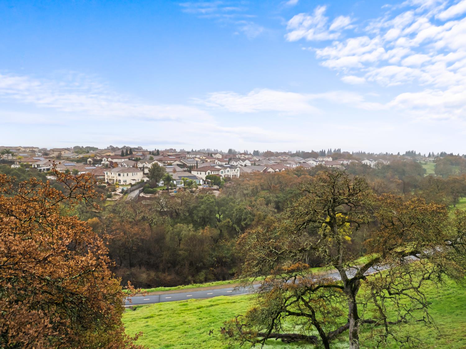 Roseville, California, 95661, United States, 5 Bedrooms Bedrooms, ,4 BathroomsBathrooms,Residential,Active,2006825