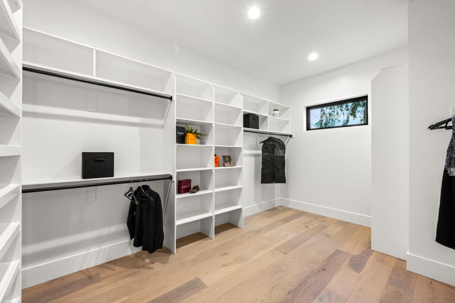 Newcastle, California, 95658, United States, 5 Bedrooms Bedrooms, ,4 BathroomsBathrooms,Residential,Active,2013165