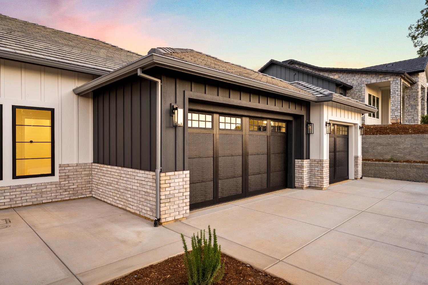 Auburn, California, 95602, United States, 4 Bedrooms Bedrooms, ,3 BathroomsBathrooms,Residential,Active,2003545