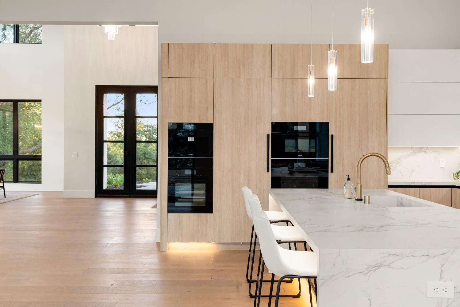 Newcastle, California, 95658, United States, 5 Bedrooms Bedrooms, ,5 BathroomsBathrooms,Residential,Active,1989749