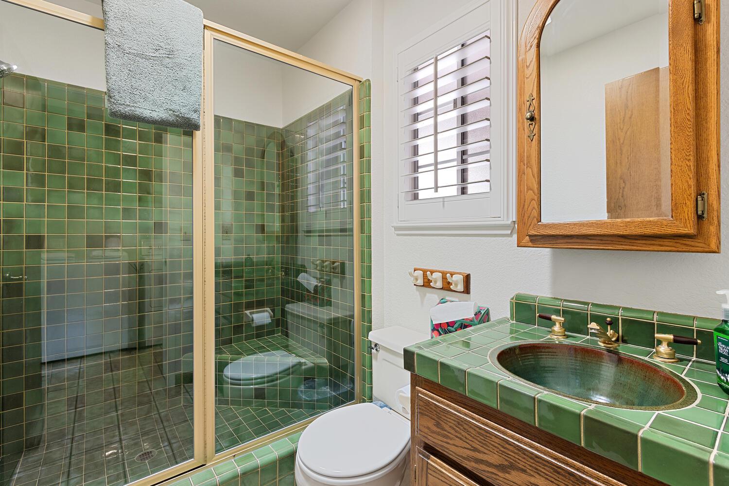Davis, California, 95618, United States, 4 Bedrooms Bedrooms, ,3 BathroomsBathrooms,Residential,Active,1914765