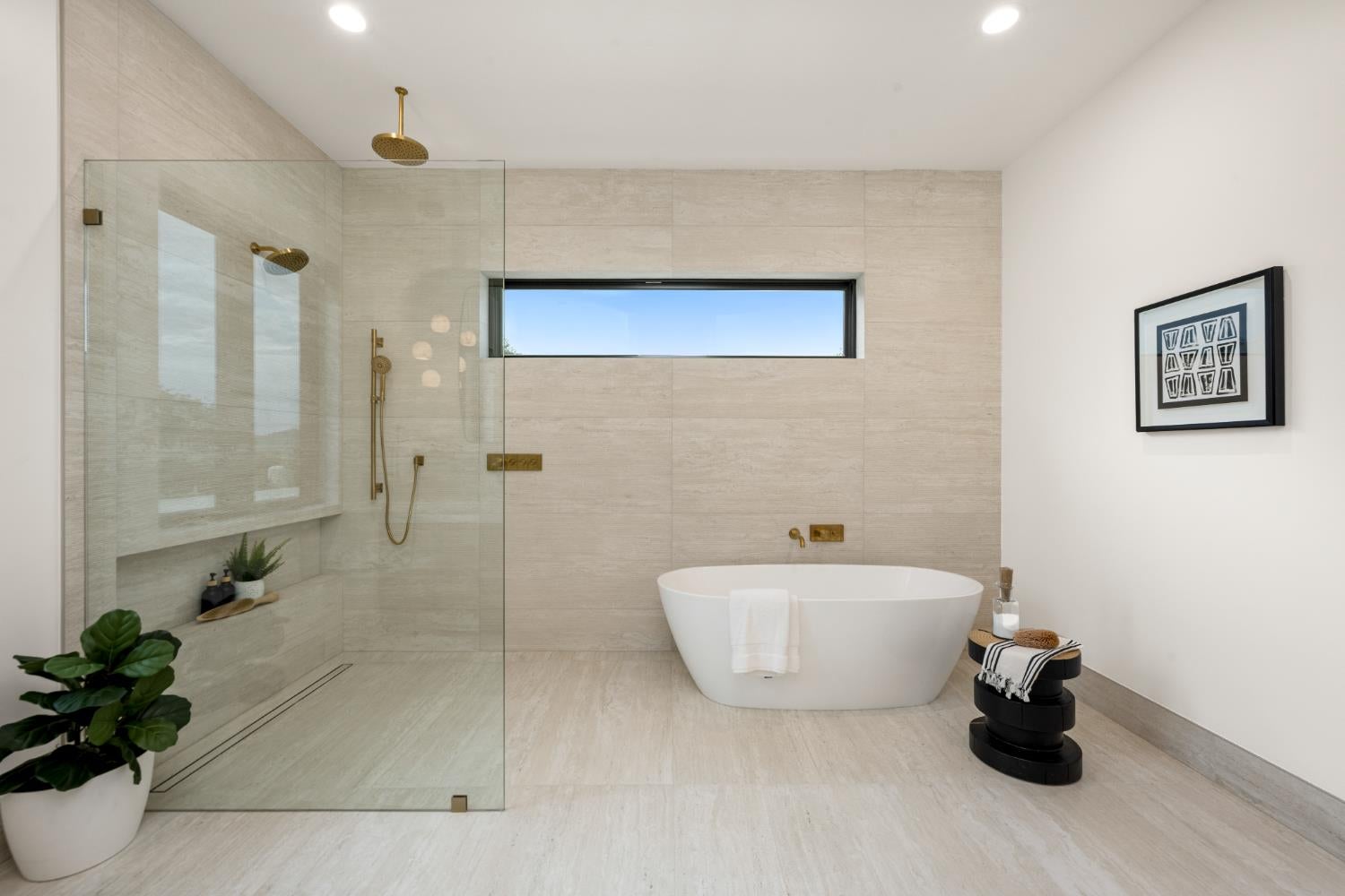 Newcastle, California, 95658, United States, 4 Bedrooms Bedrooms, ,6 BathroomsBathrooms,Residential,Active,1973288