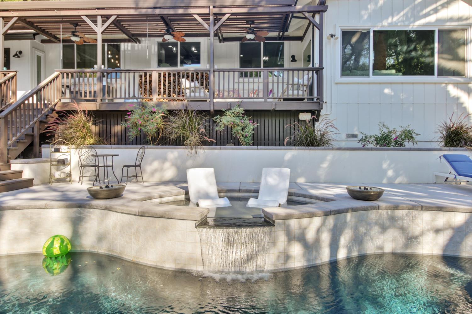 Carmichael, California, 95608, United States, 5 Bedrooms Bedrooms, ,4 BathroomsBathrooms,Residential,Active,1952048