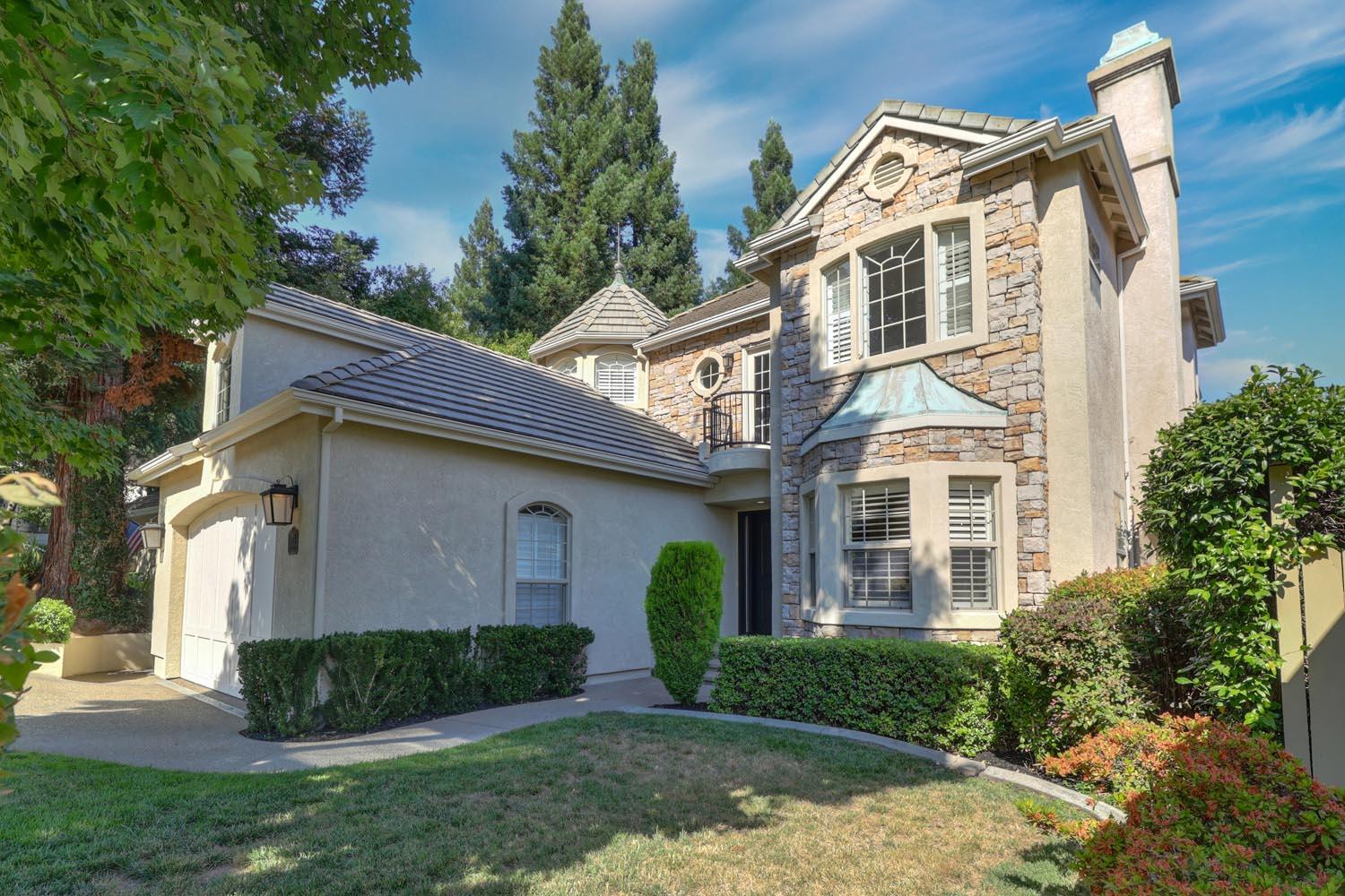 Carmichael, California, 95608, United States, 5 Bedrooms Bedrooms, ,5 BathroomsBathrooms,Residential,Active,1927677