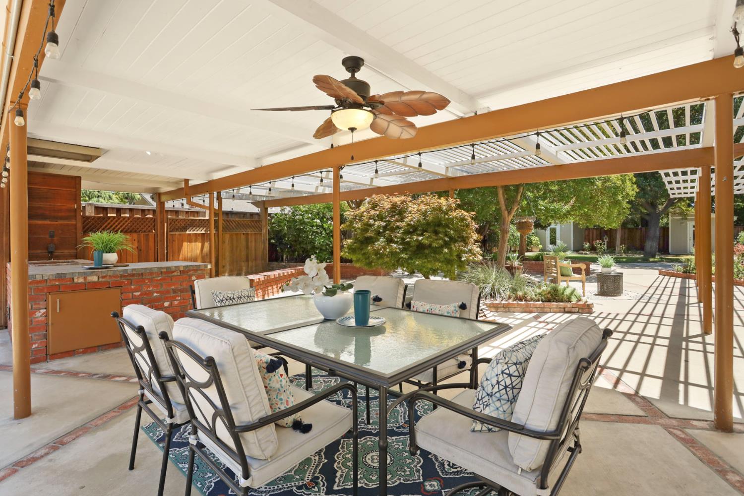 Modesto, California, 95350, United States, 4 Bedrooms Bedrooms, ,3 BathroomsBathrooms,Residential,Active,1877804