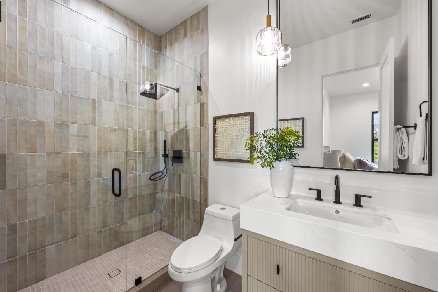 Newcastle, California, 95658, United States, 5 Bedrooms Bedrooms, ,4 BathroomsBathrooms,Residential,Active,2013165