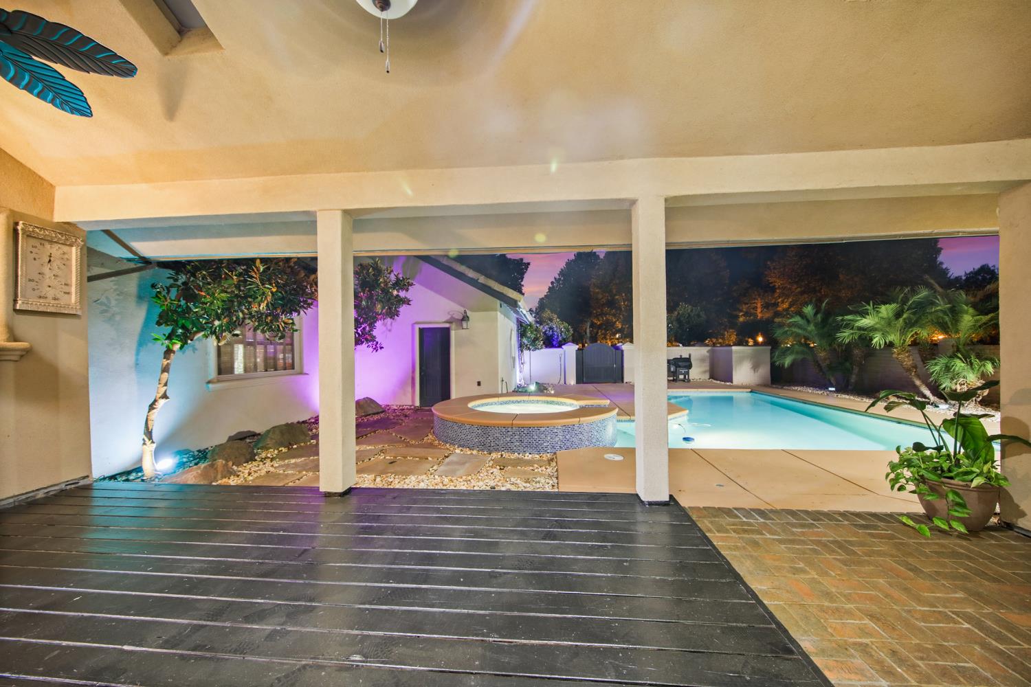 Stockton, California, 95219, United States, 4 Bedrooms Bedrooms, ,5 BathroomsBathrooms,Residential,Active,1970940