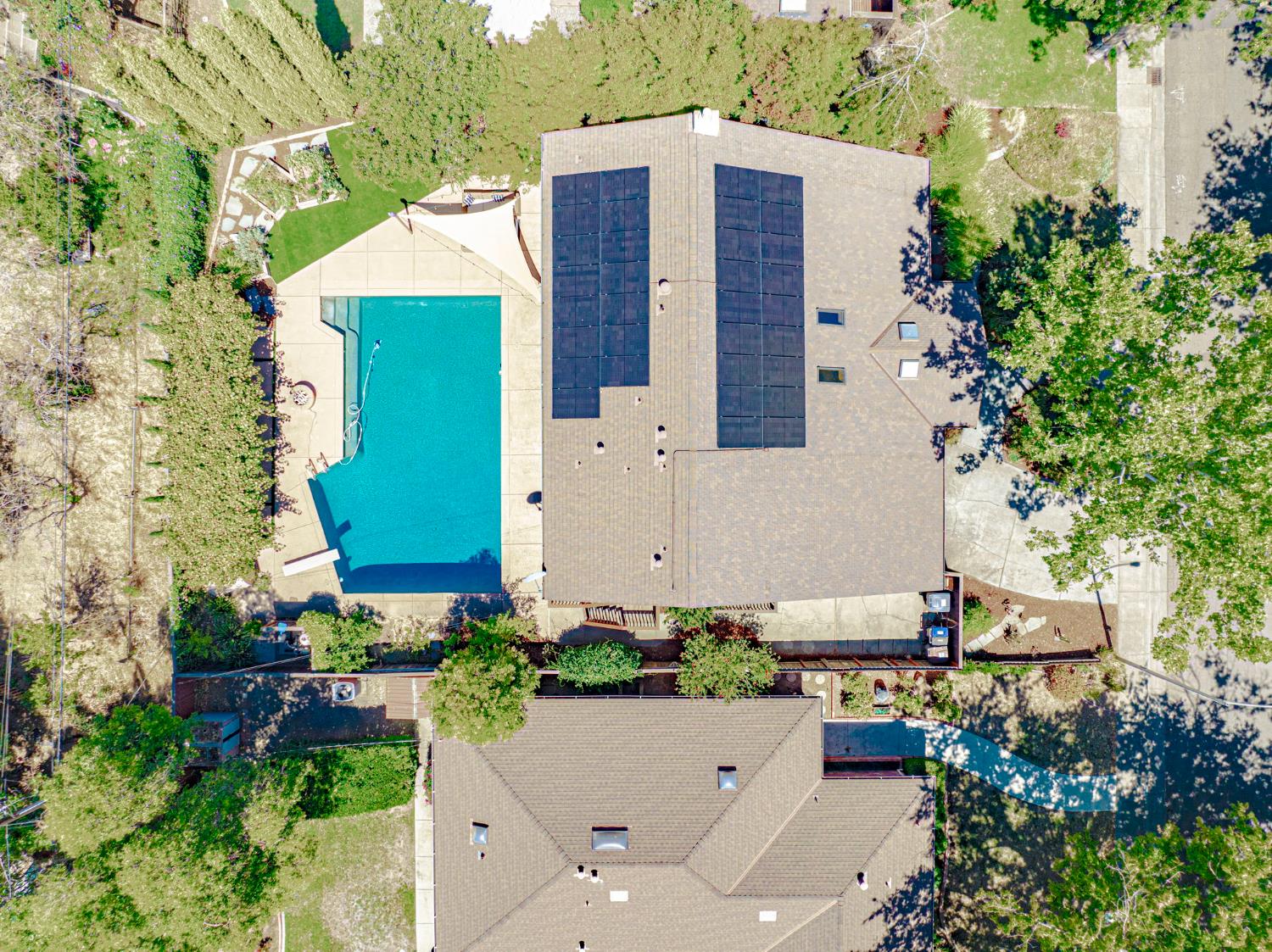 Davis, California, 95616, United States, 4 Bedrooms Bedrooms, ,4 BathroomsBathrooms,Residential,Active,1922349