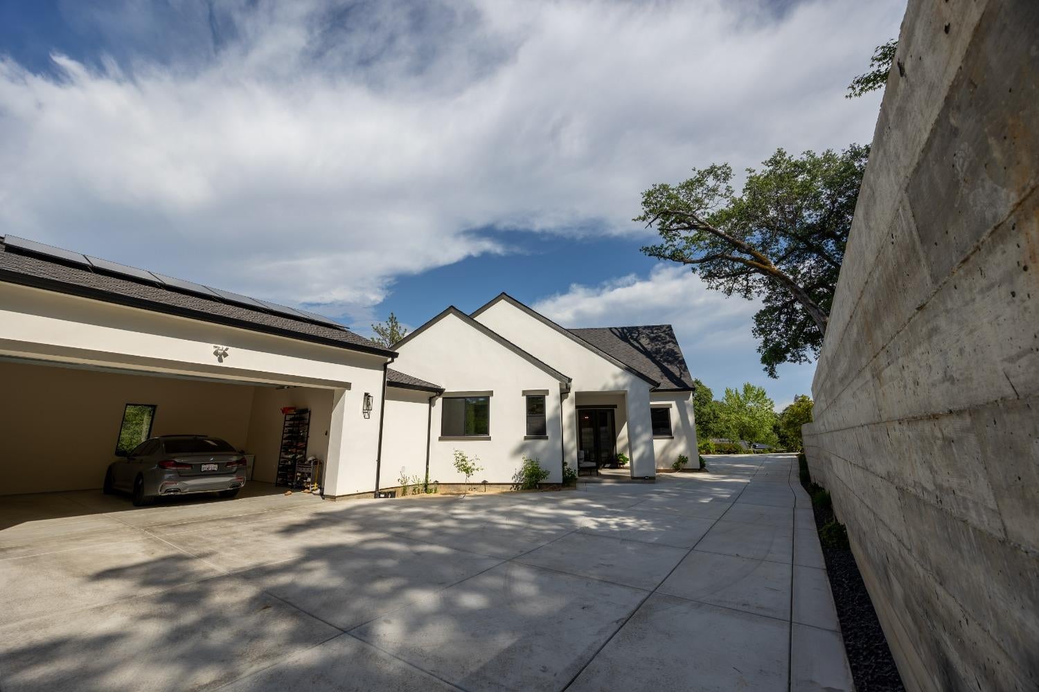 Auburn, California, 95603, United States, 4 Bedrooms Bedrooms, ,4 BathroomsBathrooms,Residential,Active,2017471