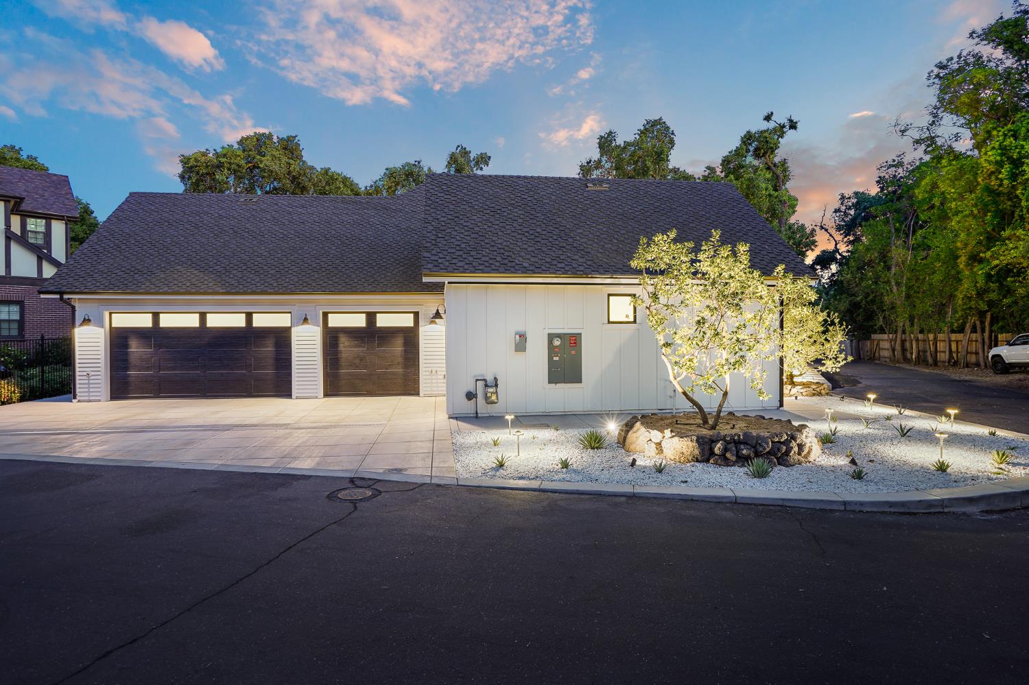 Stockton, California, 95207, United States, 4 Bedrooms Bedrooms, ,4 BathroomsBathrooms,Residential,Active,1899912