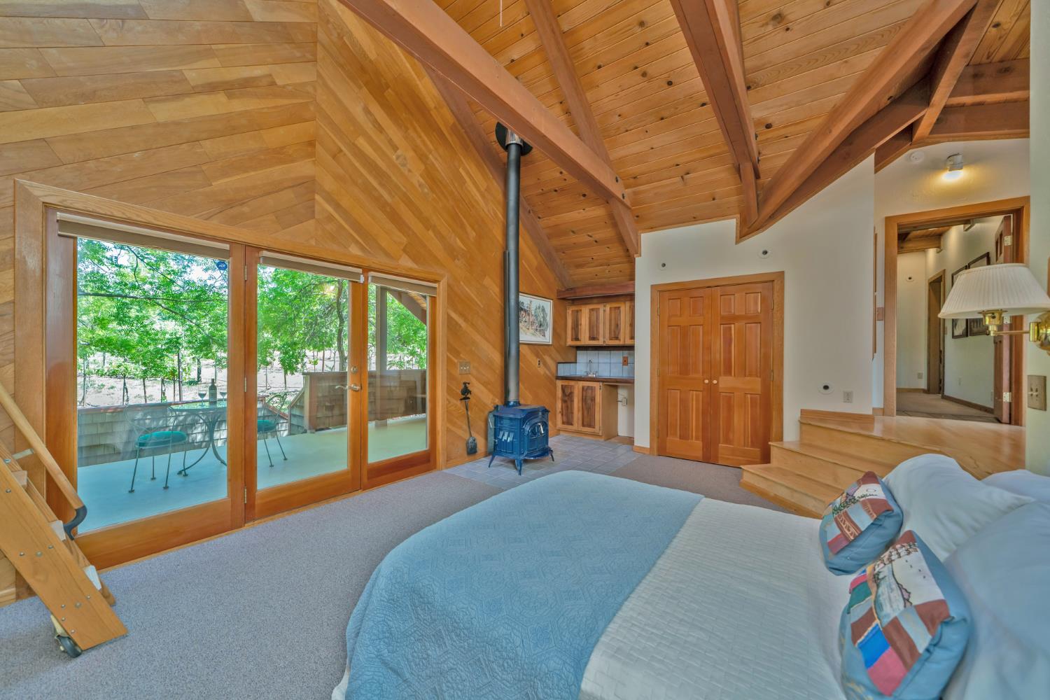 Placerville, California, 95667, United States, 3 Bedrooms Bedrooms, ,3 BathroomsBathrooms,Residential,Active,1834323