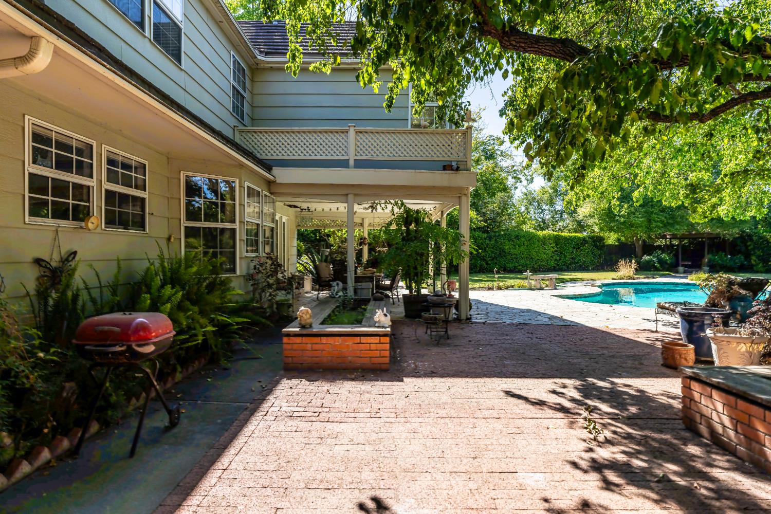 Woodland, California, 95695, United States, 5 Bedrooms Bedrooms, ,5 BathroomsBathrooms,Residential,Active,1907974