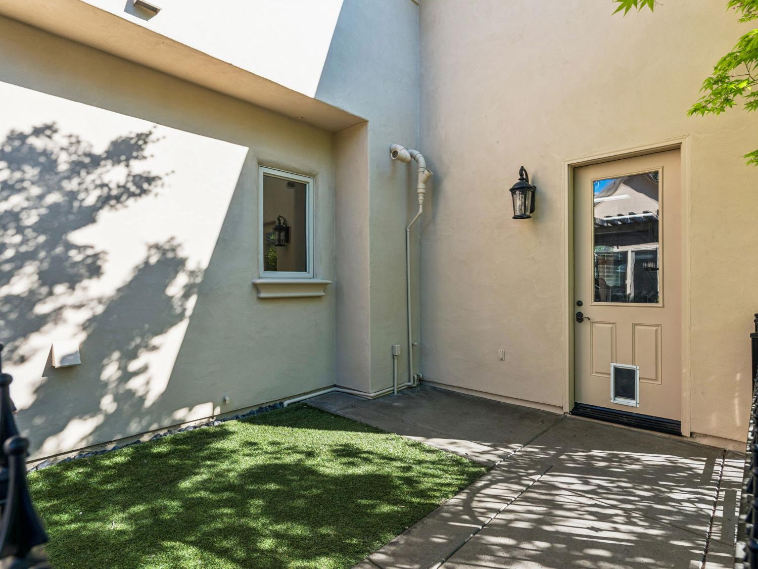 Granite Bay, California, 95746, United States, 5 Bedrooms Bedrooms, ,7 BathroomsBathrooms,Residential,Active,2028537