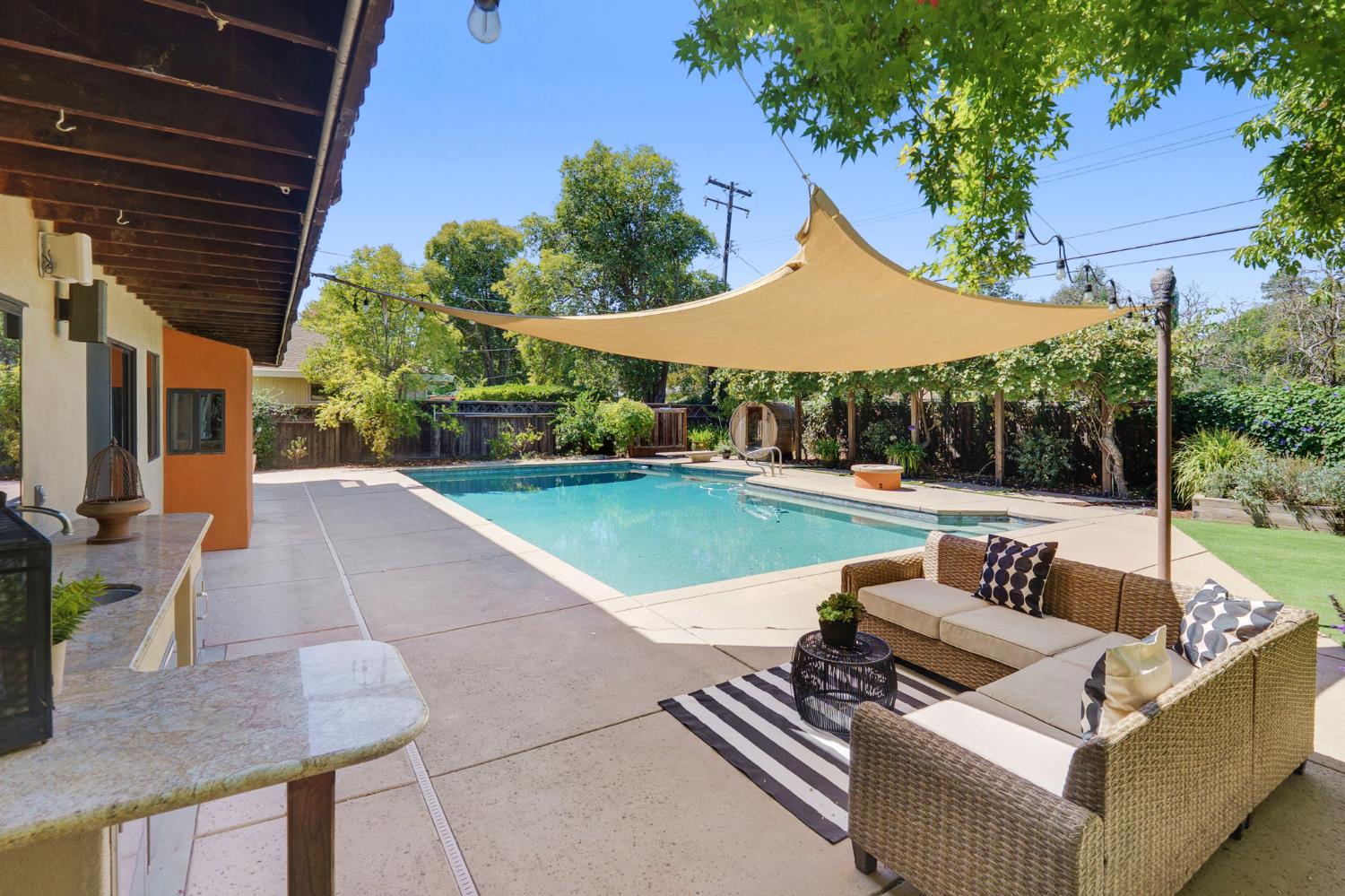 Davis, California, 95616, United States, 4 Bedrooms Bedrooms, ,4 BathroomsBathrooms,Residential,Active,1922349