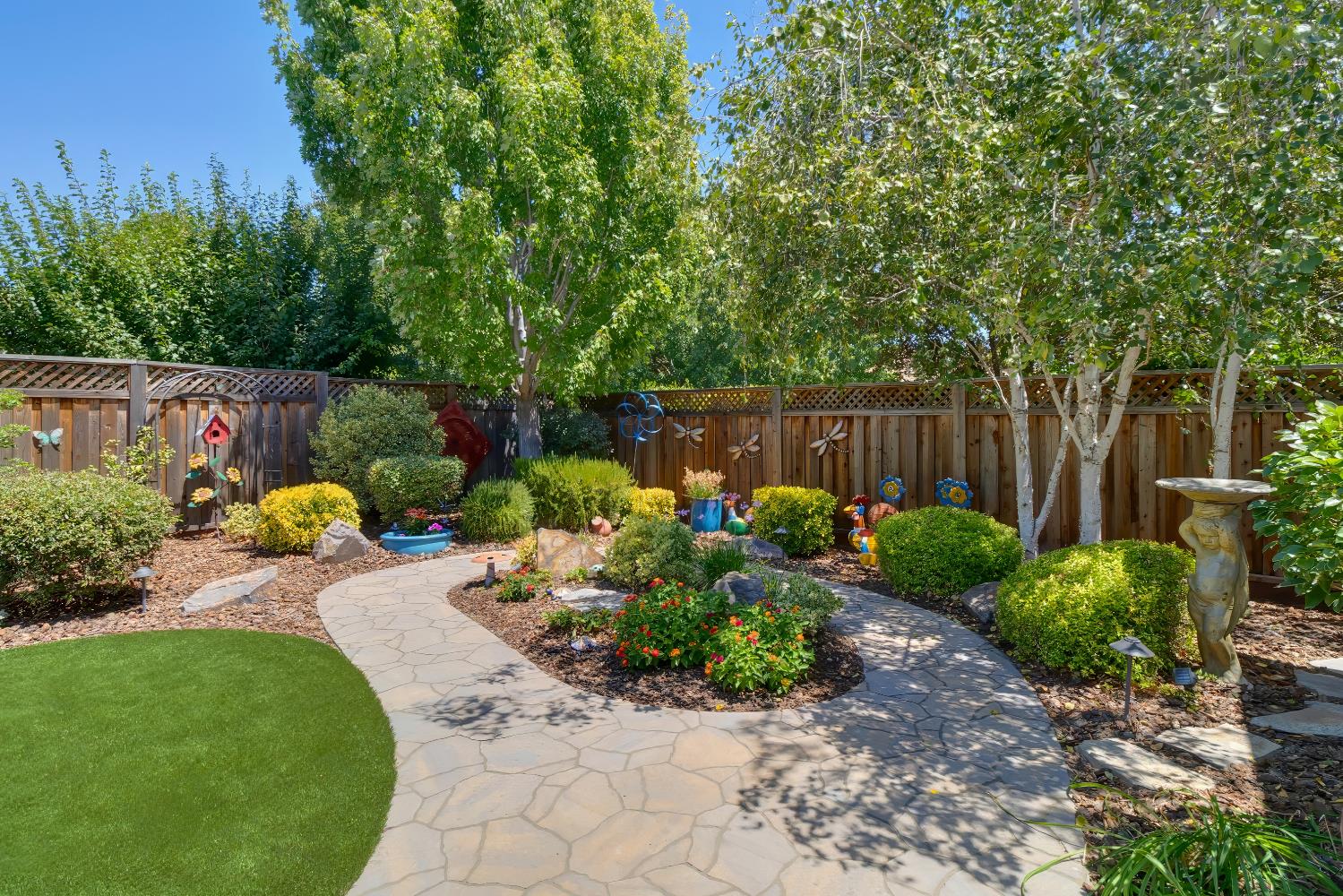 West Sacramento, California, 95605, United States, 4 Bedrooms Bedrooms, ,3 BathroomsBathrooms,Residential,Active,1929784