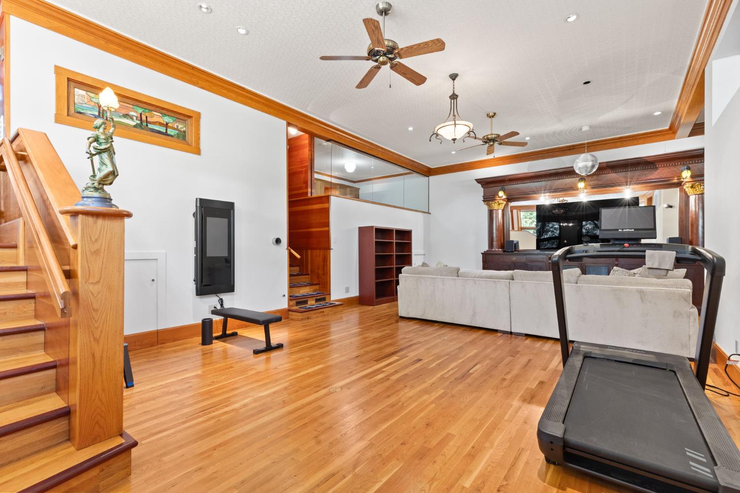 Sutter Creek, California, 95685, United States, 2 Bedrooms Bedrooms, ,4 BathroomsBathrooms,Residential,Active,2038151