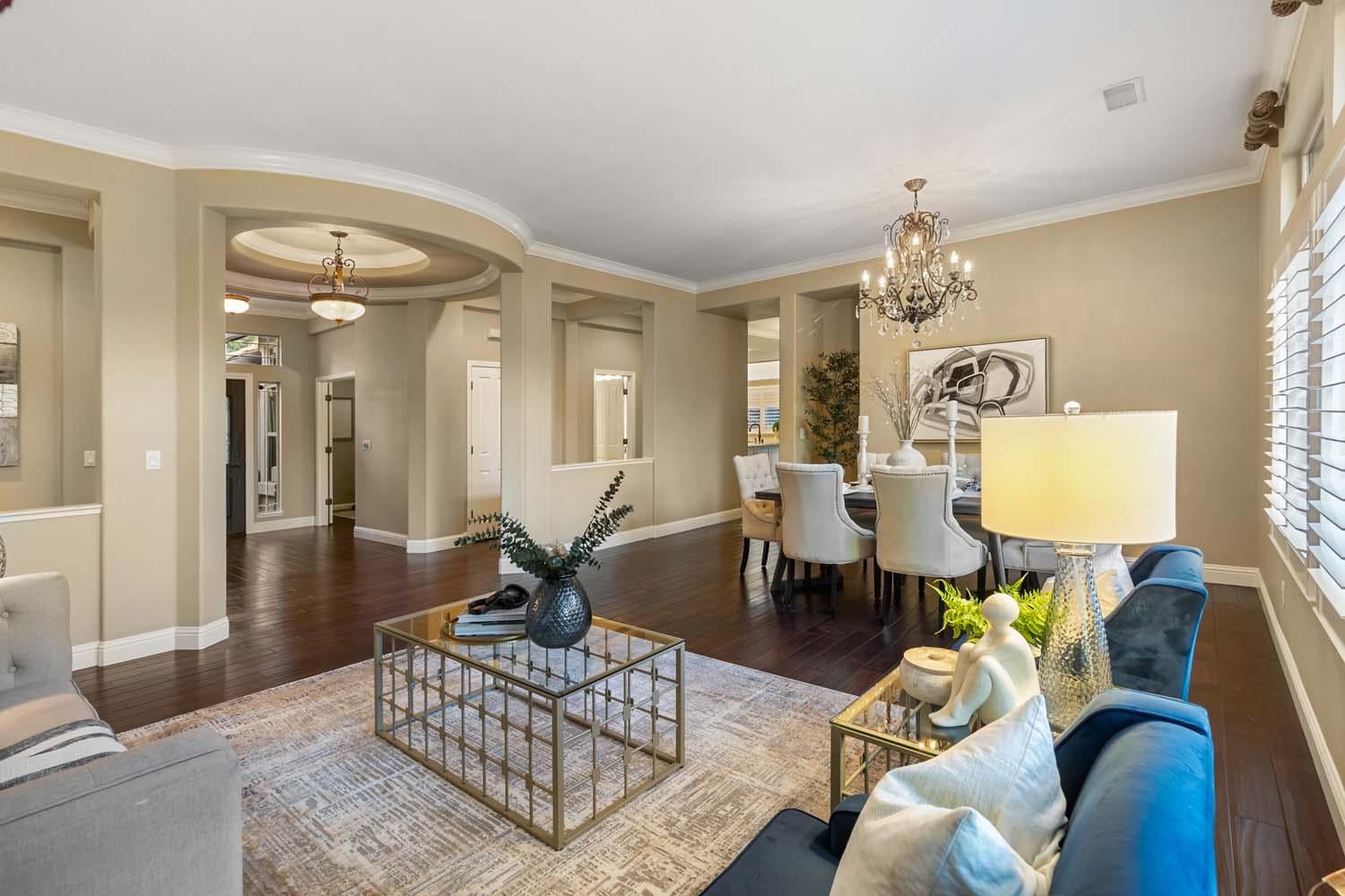 West Sacramento, California, 95605, United States, 4 Bedrooms Bedrooms, ,3 BathroomsBathrooms,Residential,Active,1929784