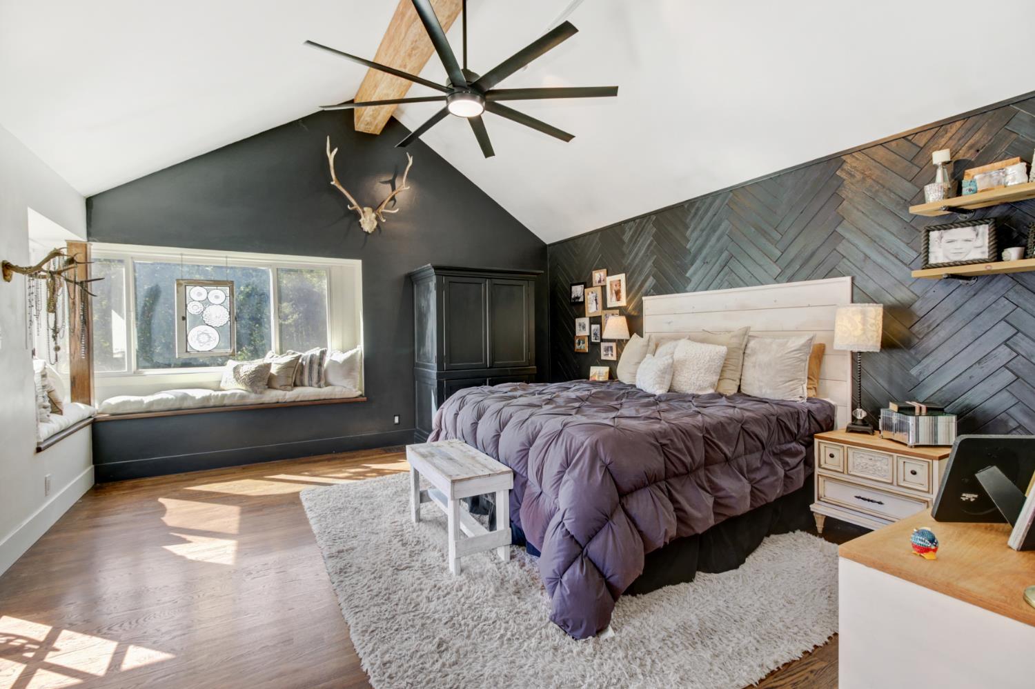 Carmichael, California, 95608, United States, 5 Bedrooms Bedrooms, ,4 BathroomsBathrooms,Residential,Active,1952048