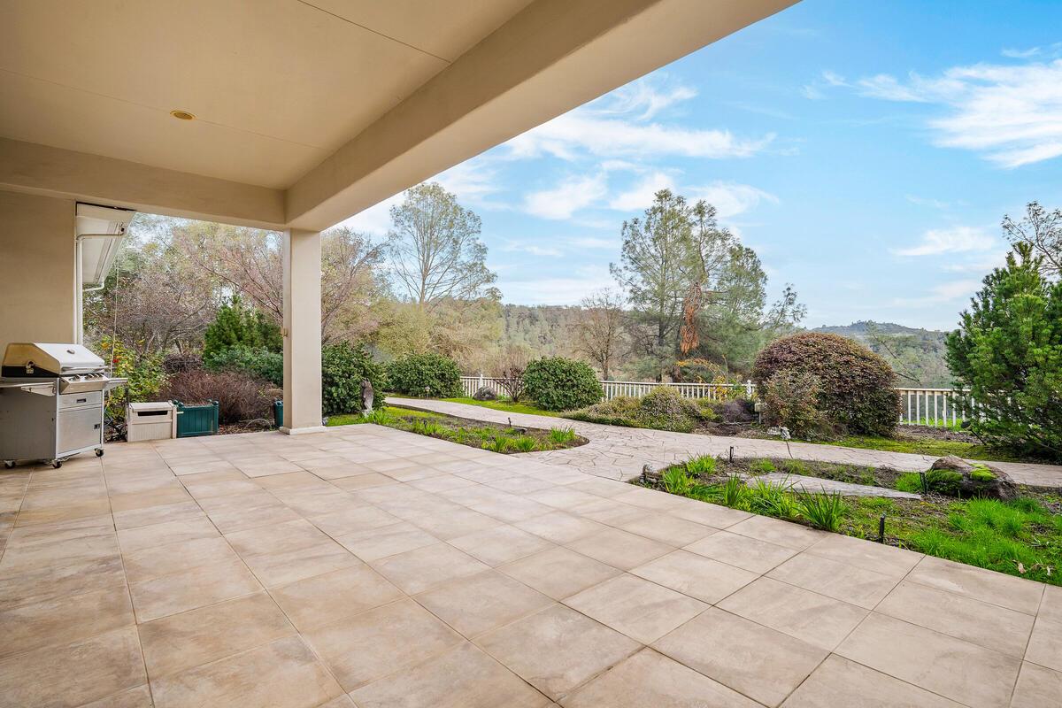 Placerville, California, 95667, United States, 4 Bedrooms Bedrooms, ,3 BathroomsBathrooms,Residential,Active,2006974