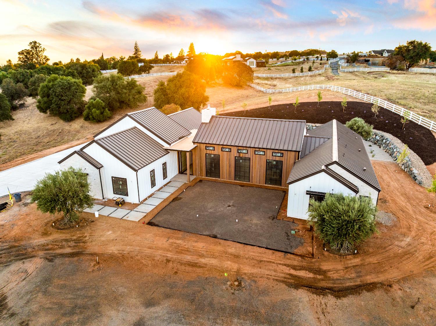 Newcastle, California, 95658, United States, 4 Bedrooms Bedrooms, ,6 BathroomsBathrooms,Residential,Active,1920280