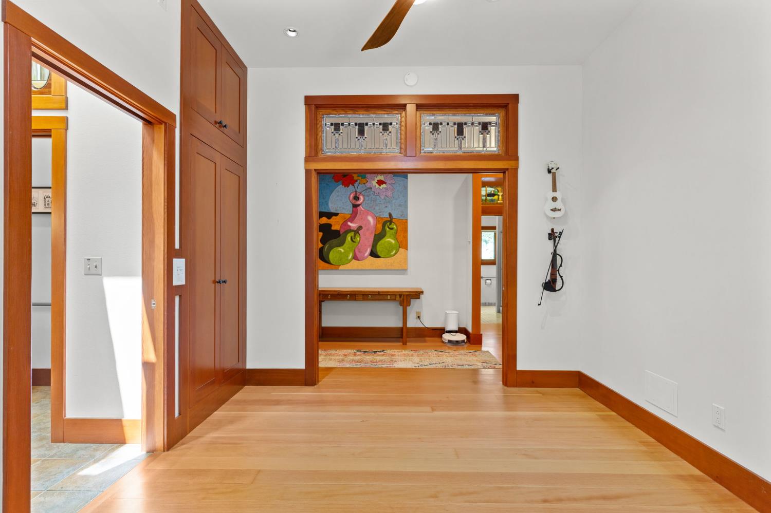 Sutter Creek, California, 95685, United States, 2 Bedrooms Bedrooms, ,4 BathroomsBathrooms,Residential,Active,2038151