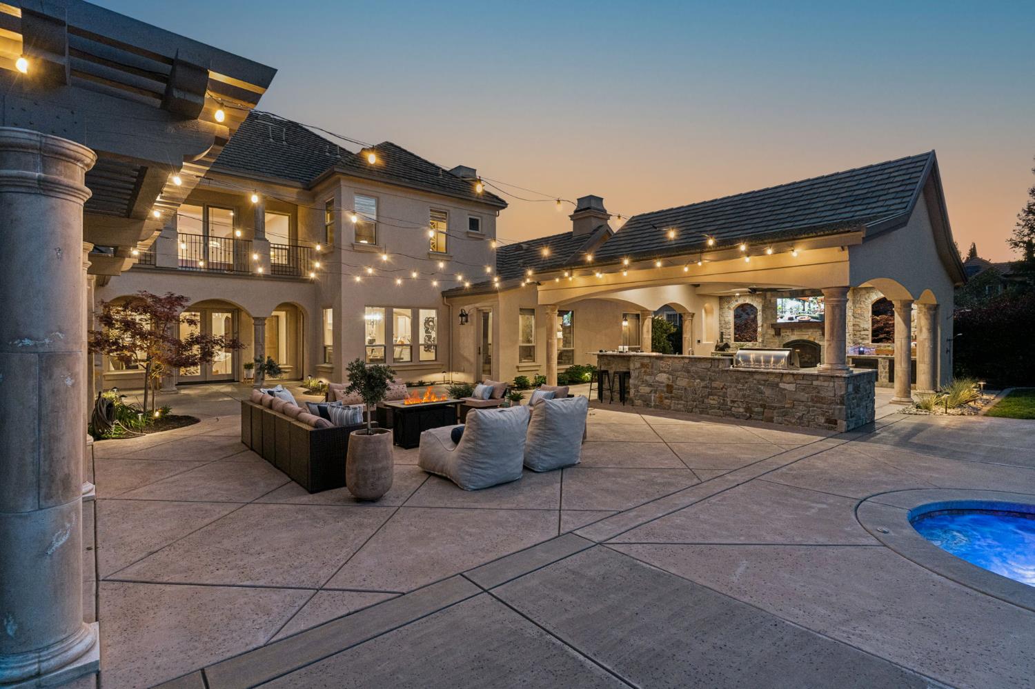 Granite Bay, California, 95746, United States, 5 Bedrooms Bedrooms, ,7 BathroomsBathrooms,Residential,Active,2028537