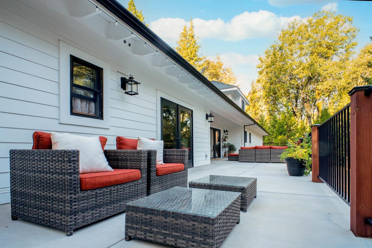 Nevada City, California, 95959, United States, 4 Bedrooms Bedrooms, ,5 BathroomsBathrooms,Residential,Active,1808164