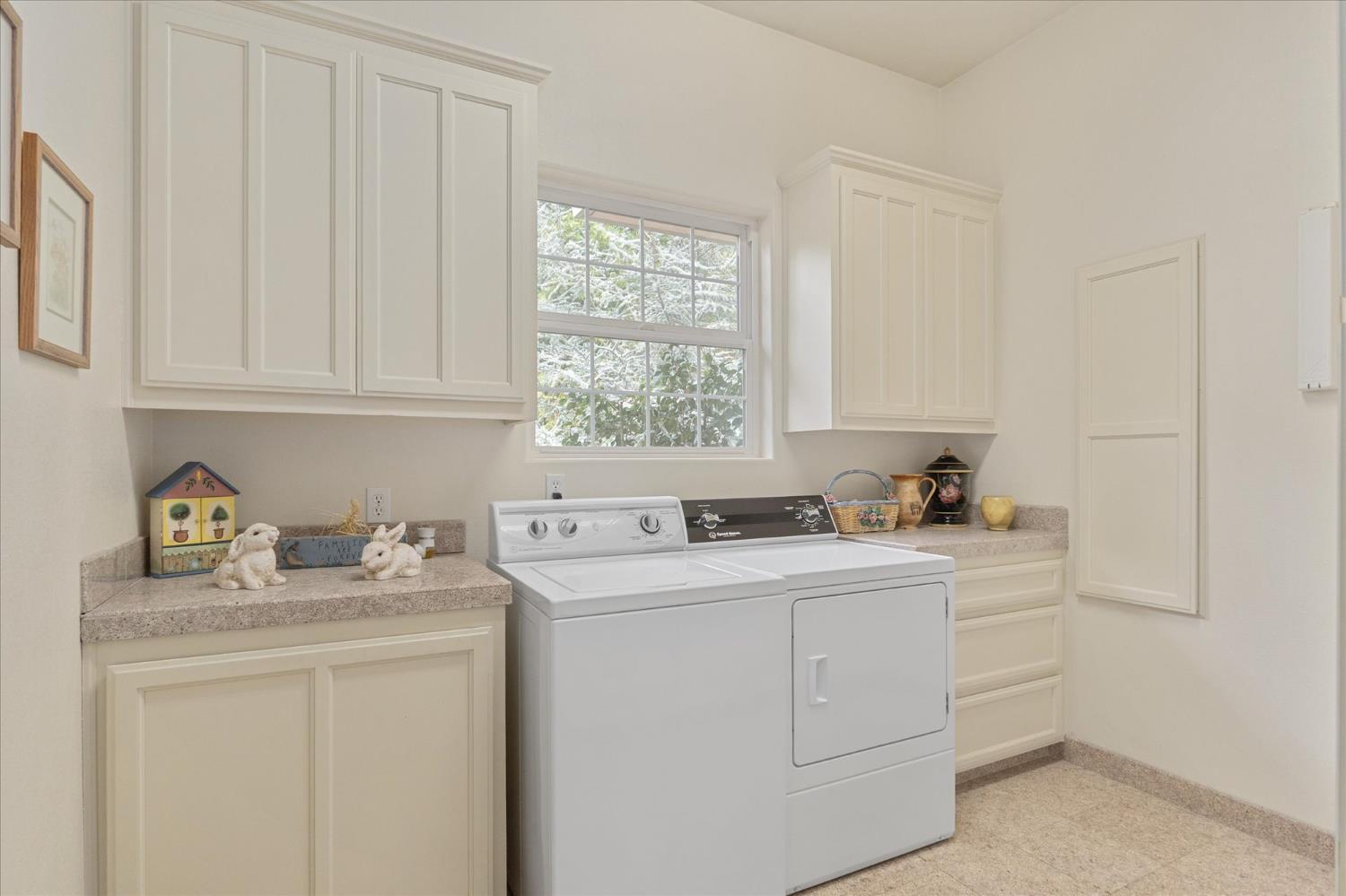 Arnold, California, 95223, United States, 3 Bedrooms Bedrooms, ,4 BathroomsBathrooms,Residential,Active,2035119