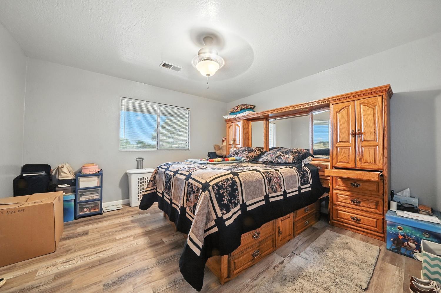 Angels Camp, California, 95222, United States, 3 Bedrooms Bedrooms, ,2 BathroomsBathrooms,Residential,Active,1942399