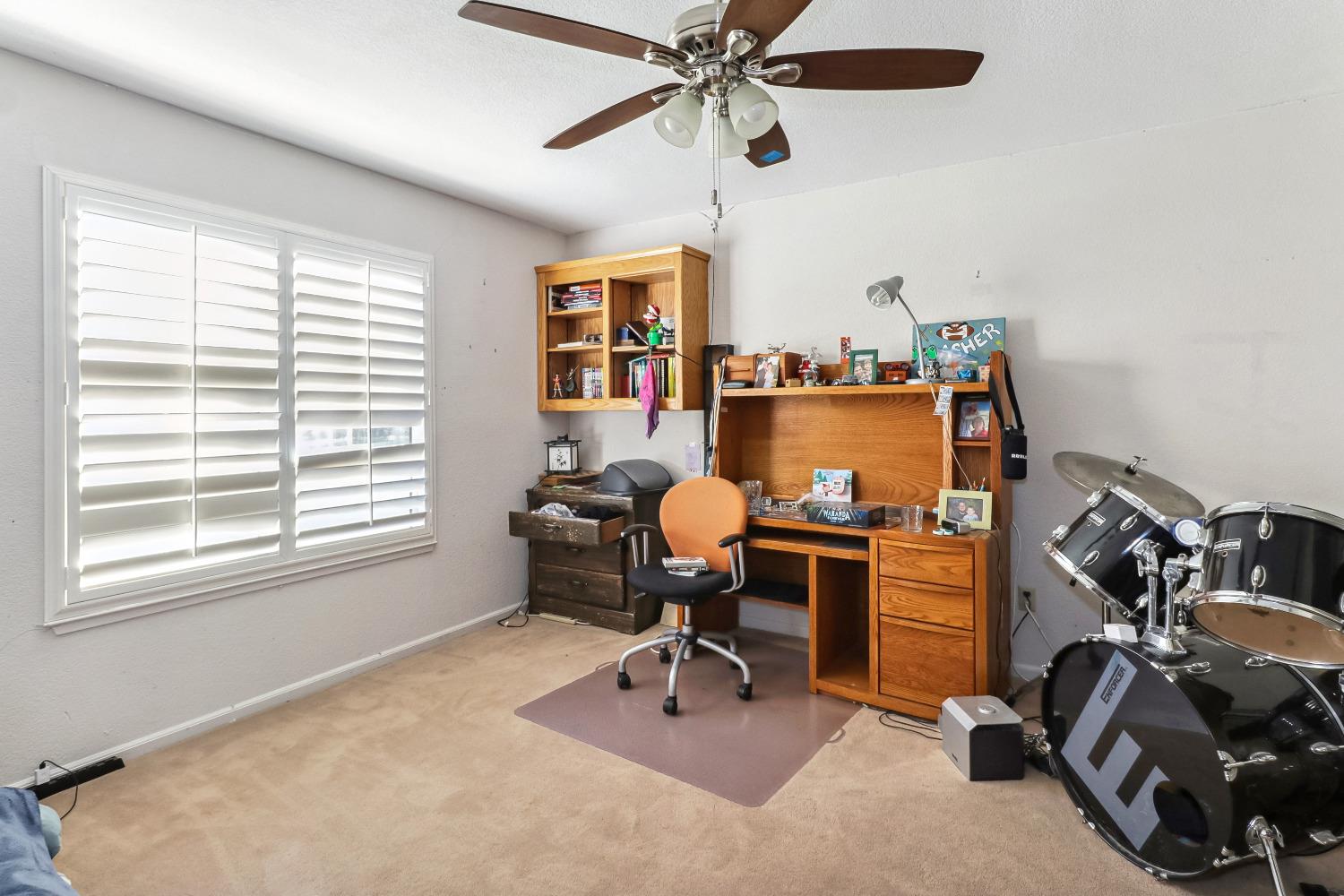 Woodland, California, 95695, United States, 4 Bedrooms Bedrooms, ,3 BathroomsBathrooms,Residential,Active,1929675