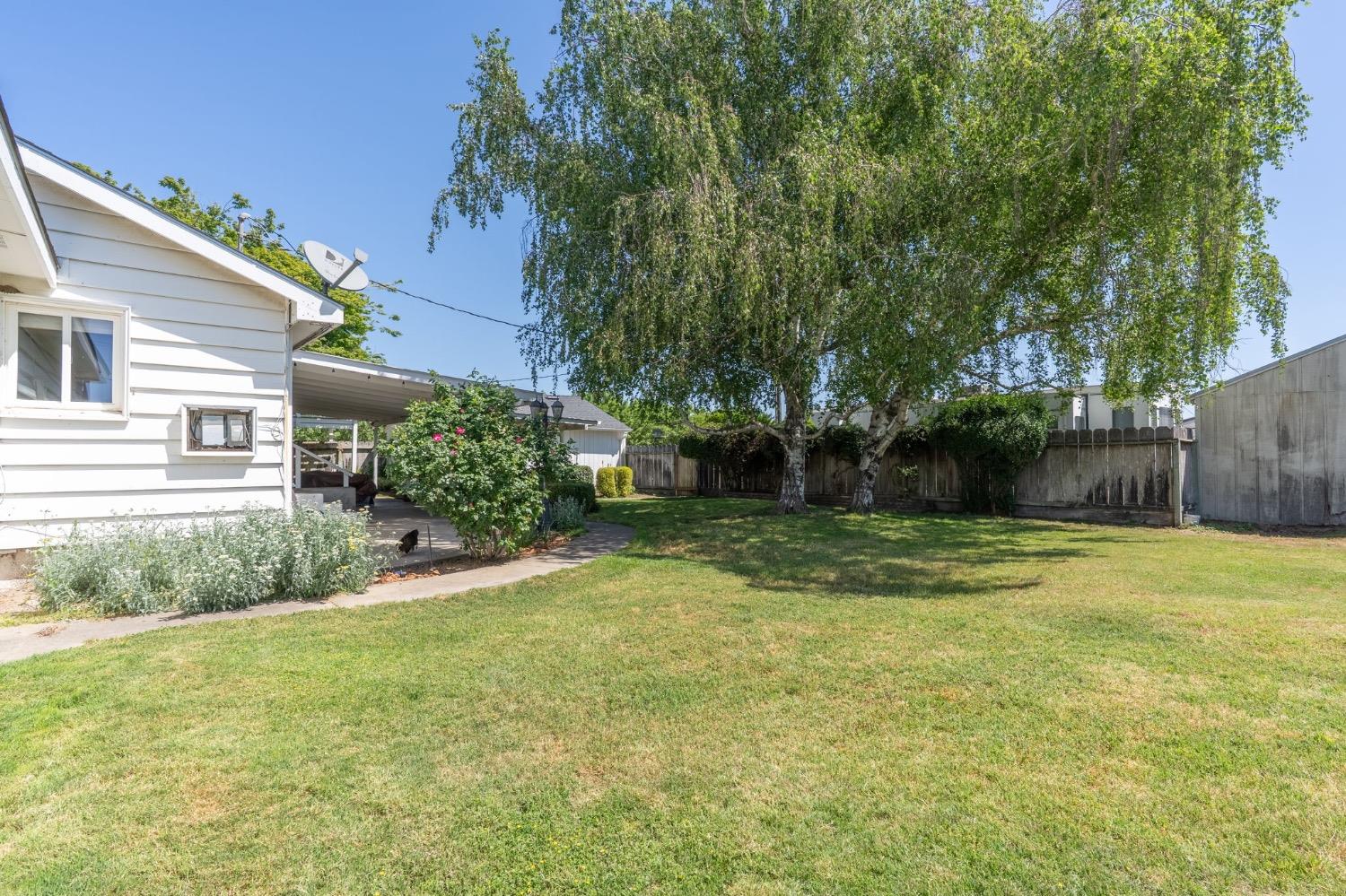 Ripon, California, 95366, United States, 3 Bedrooms Bedrooms, ,2 BathroomsBathrooms,Residential,Active,1808142