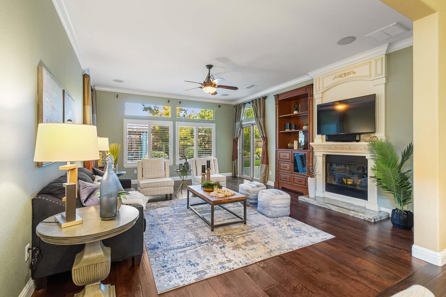 West Sacramento, California, 95605, United States, 4 Bedrooms Bedrooms, ,3 BathroomsBathrooms,Residential,Active,1929784